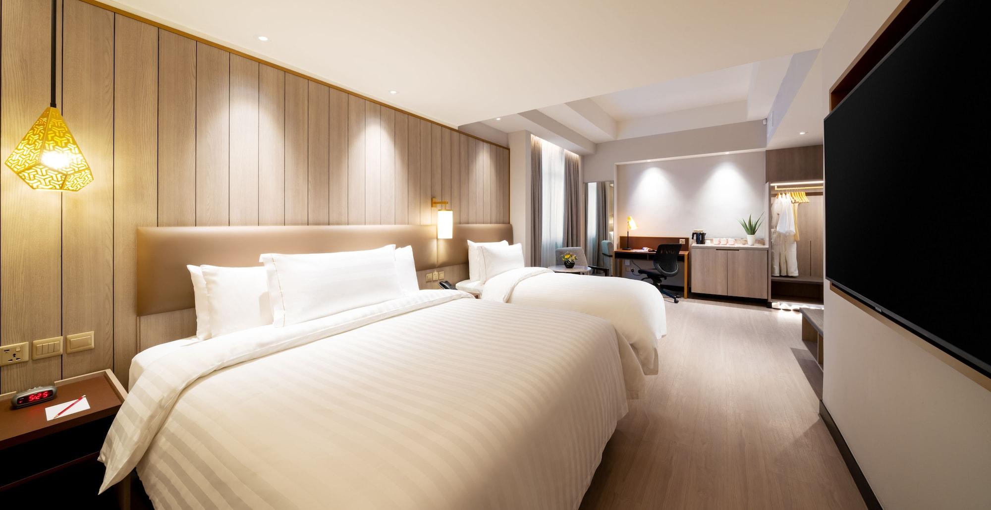 Novotel On Kitchener 4* Singapore