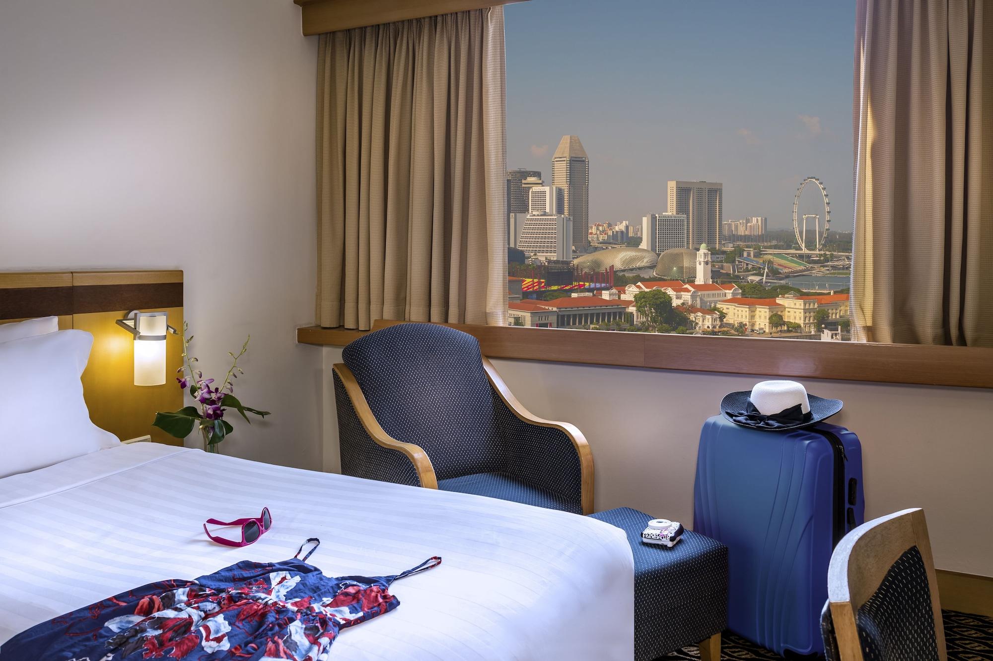 Furama Centre Hotel 4*
