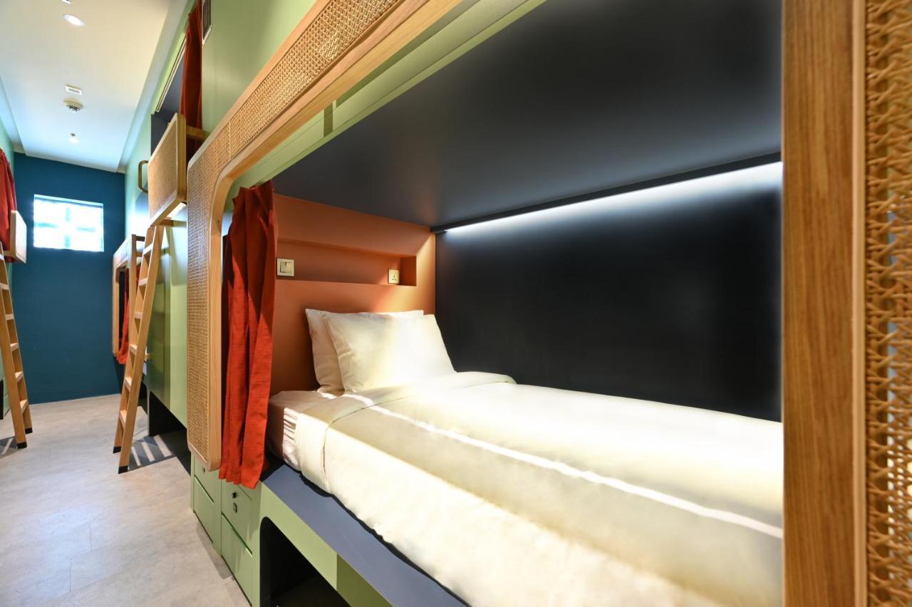 Dream Chaser Boutique Capsule Capsulehotel