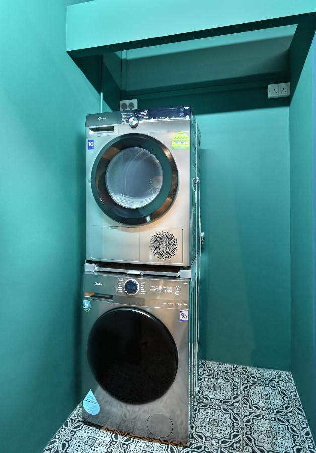 Dream Chaser Boutique Capsule Capsulehotel Singapore