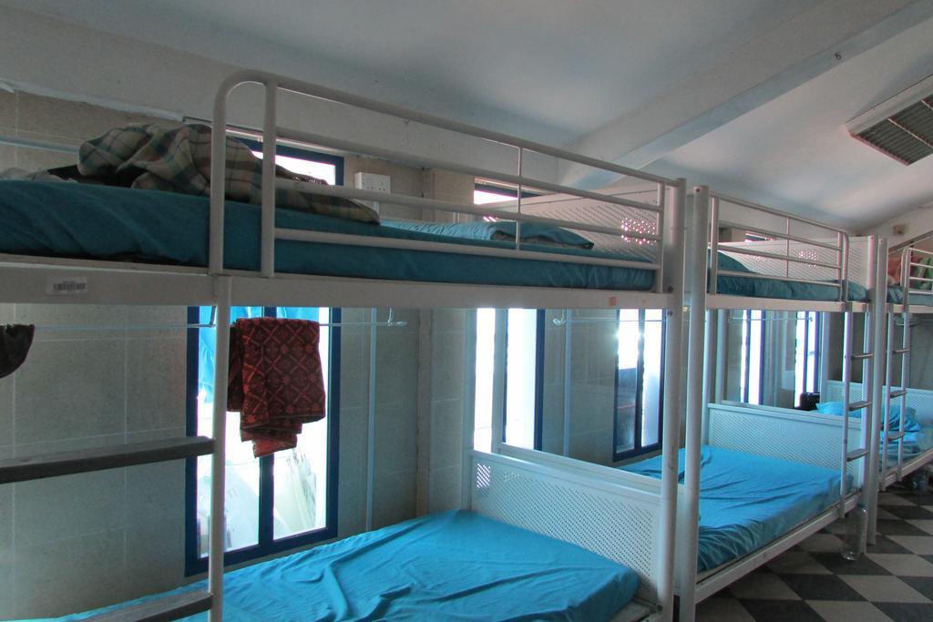 Mks Backpackers - Cuff Road