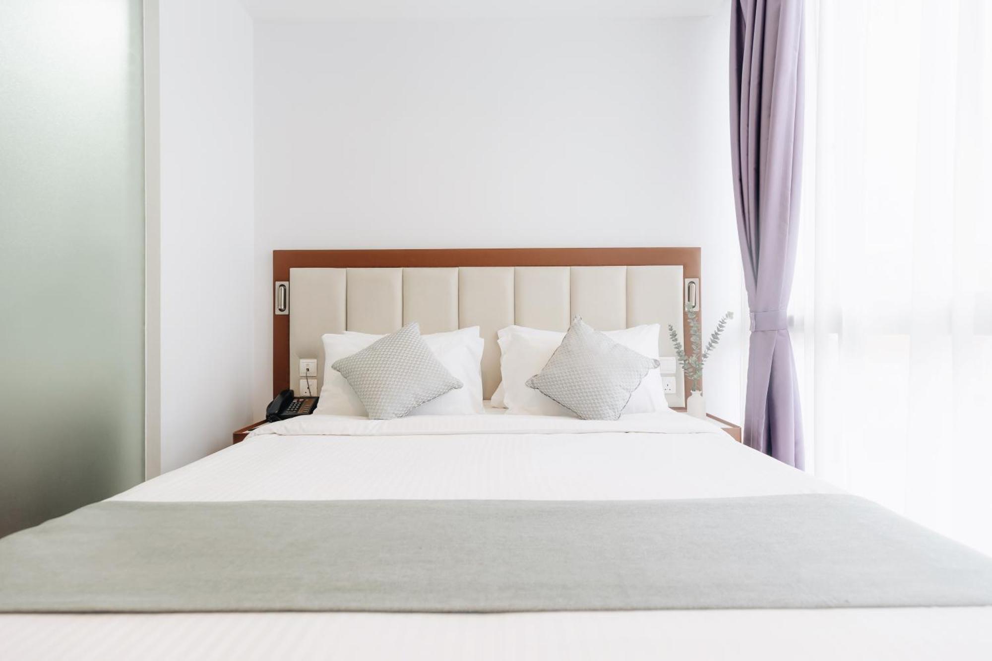 Santa Grand East Coast A Nuve Group Collection 4* Singapore