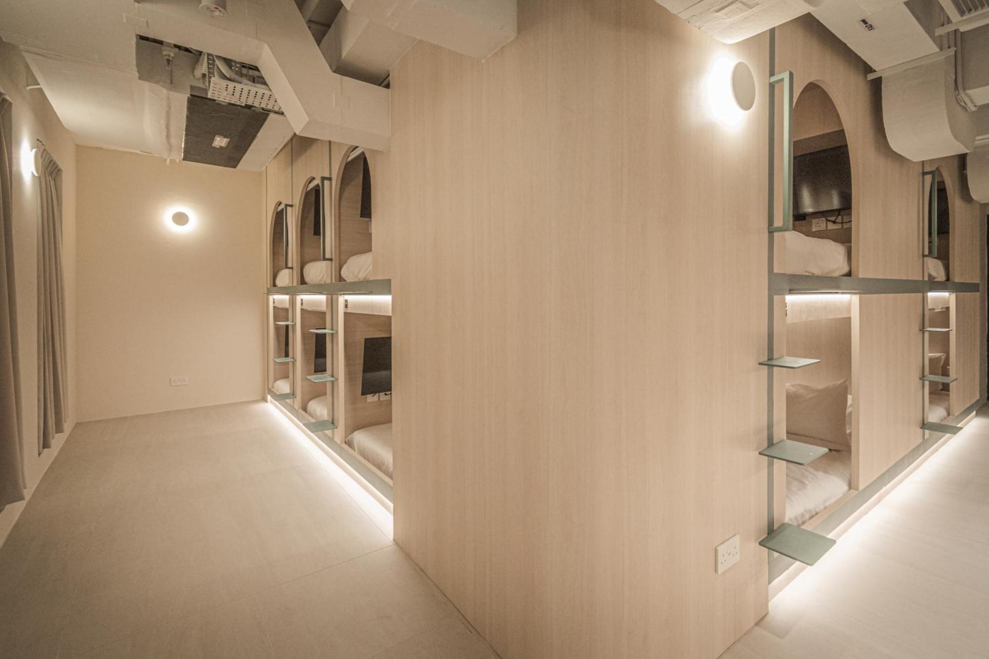 Jyu Capsule Hostel