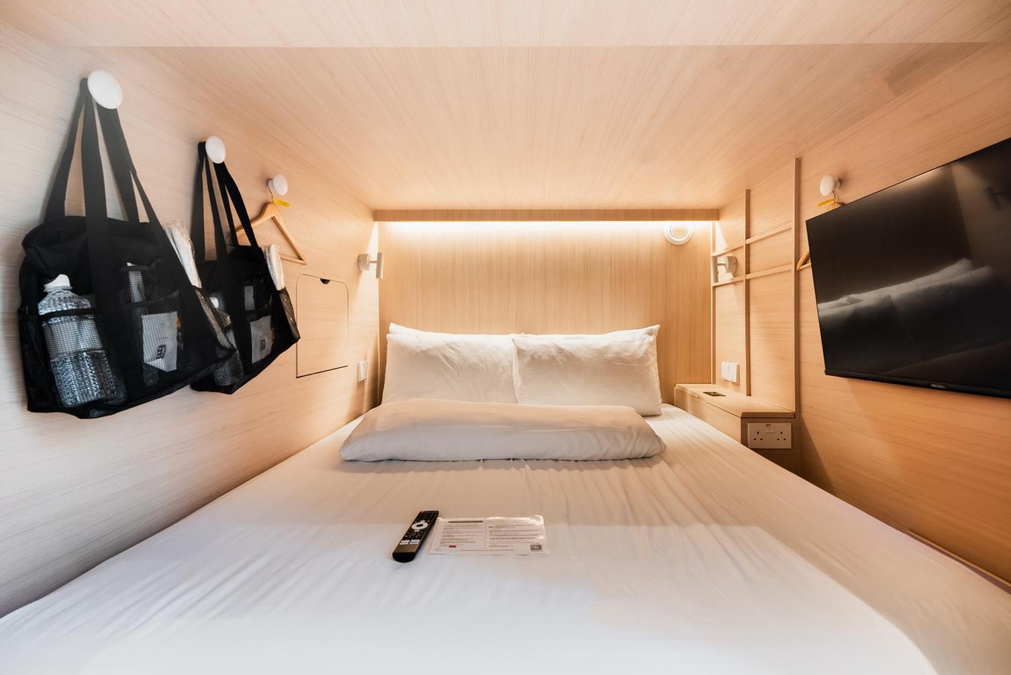 Jyu Capsule Hostel Singapore