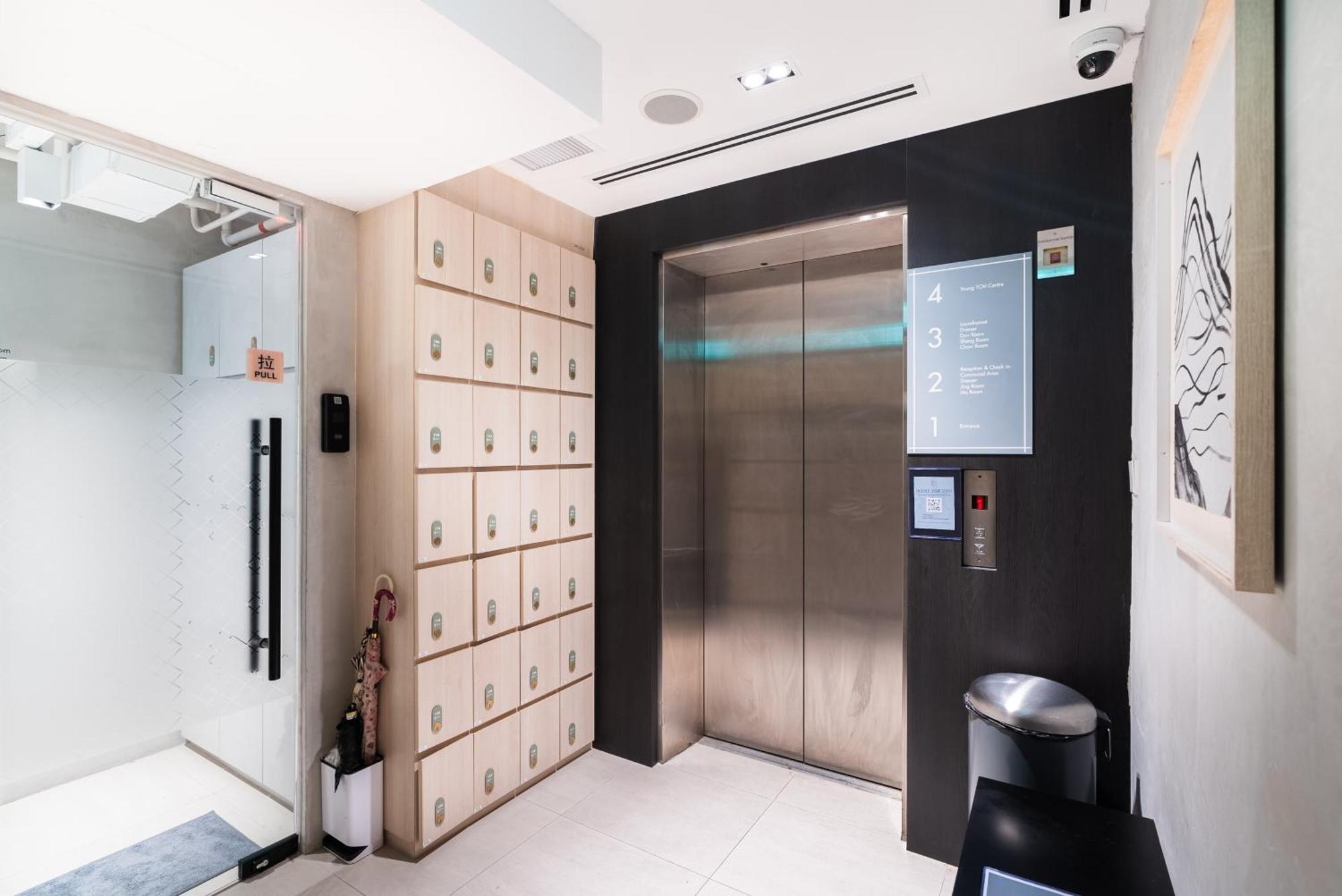 Jyu Capsule * Singapore