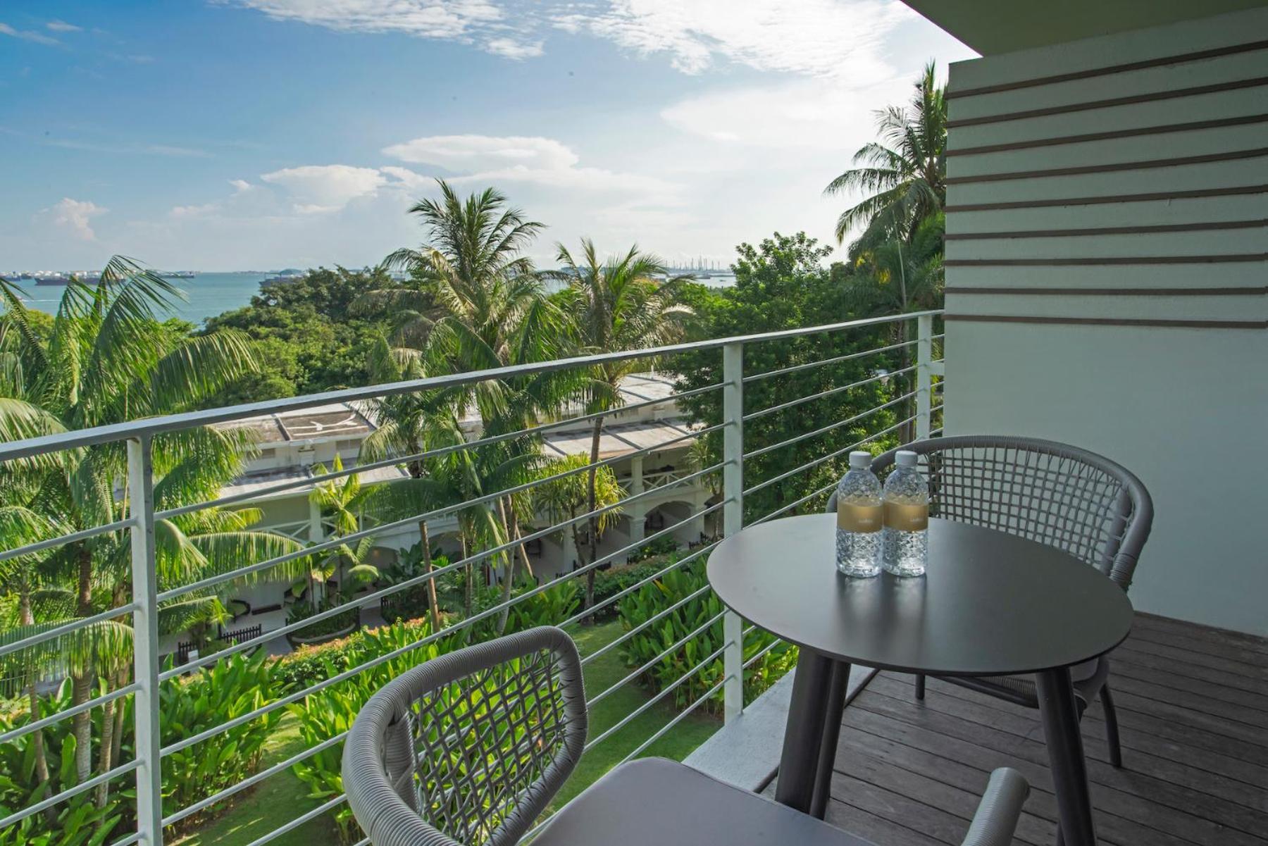 Amara Sanctuary Sentosa 5*