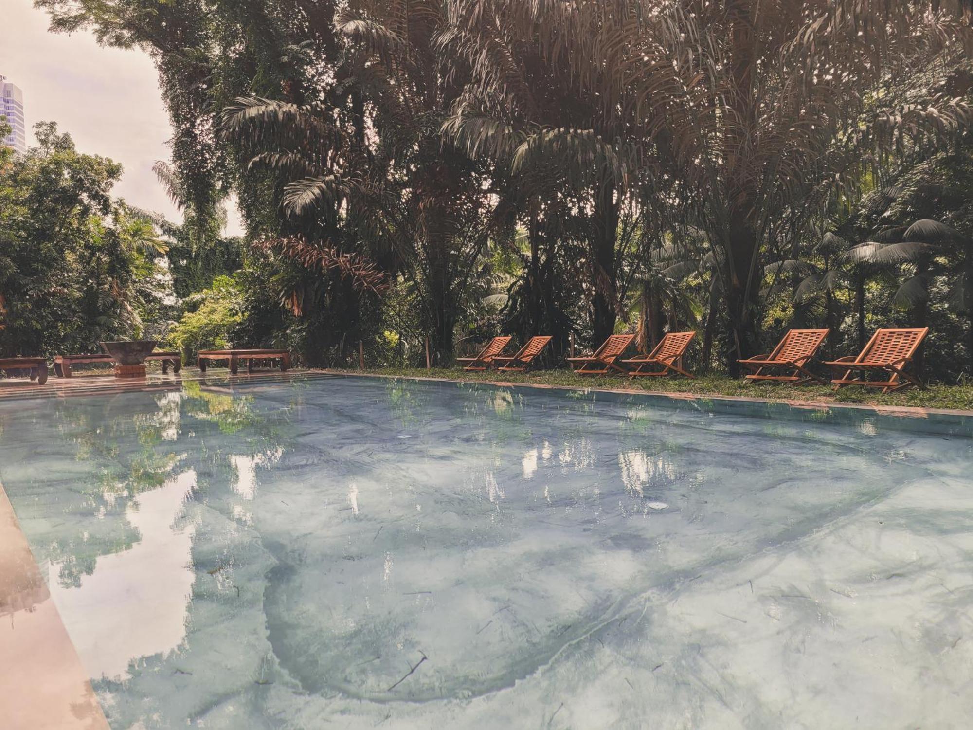 Labrador (adults Only) Hotel Singapore