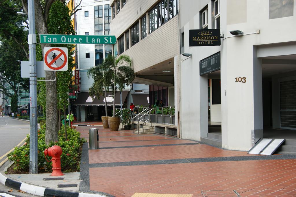 Hotel Lion Peak Bugis 3*