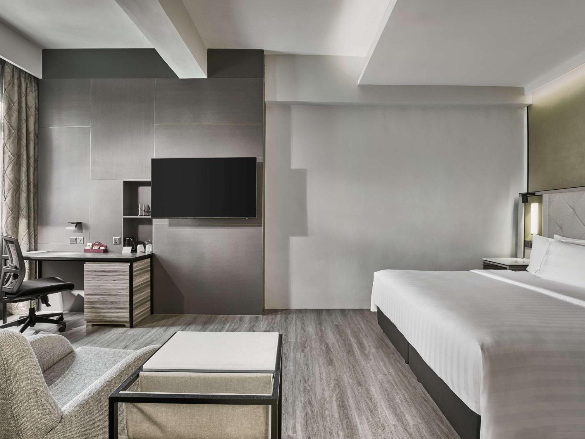 Novotel On Kitchener Hotel