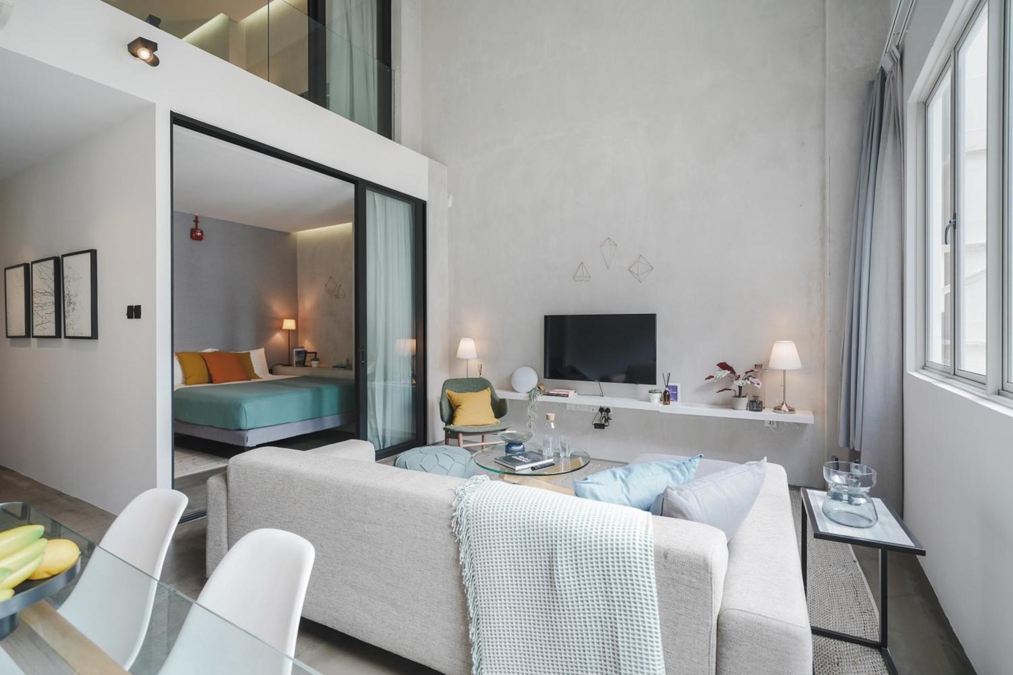 Base Residences: Hong Kong Street Singapore