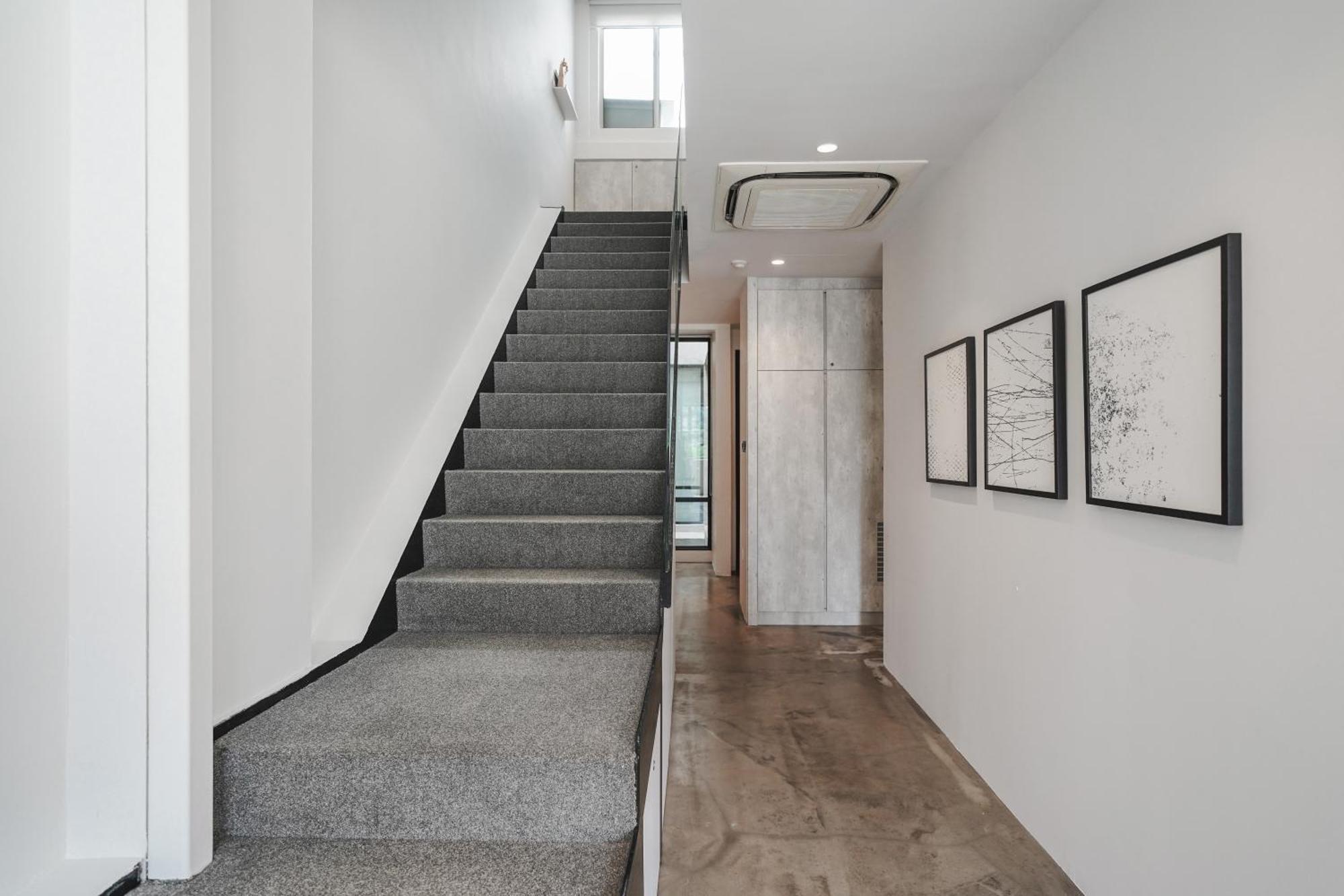 Base Residences: Hong Kong Street * Singapore