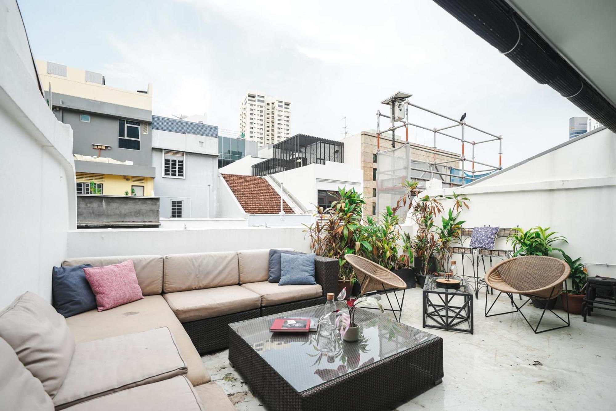 Base Residences: Hong Kong Street