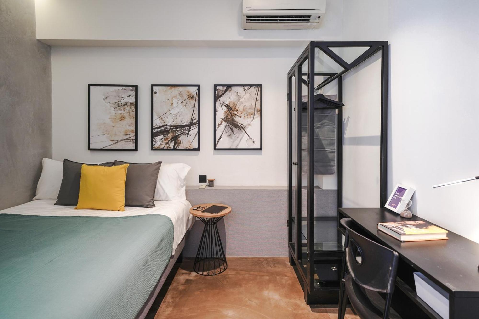 Base Residences: Hong Kong Street