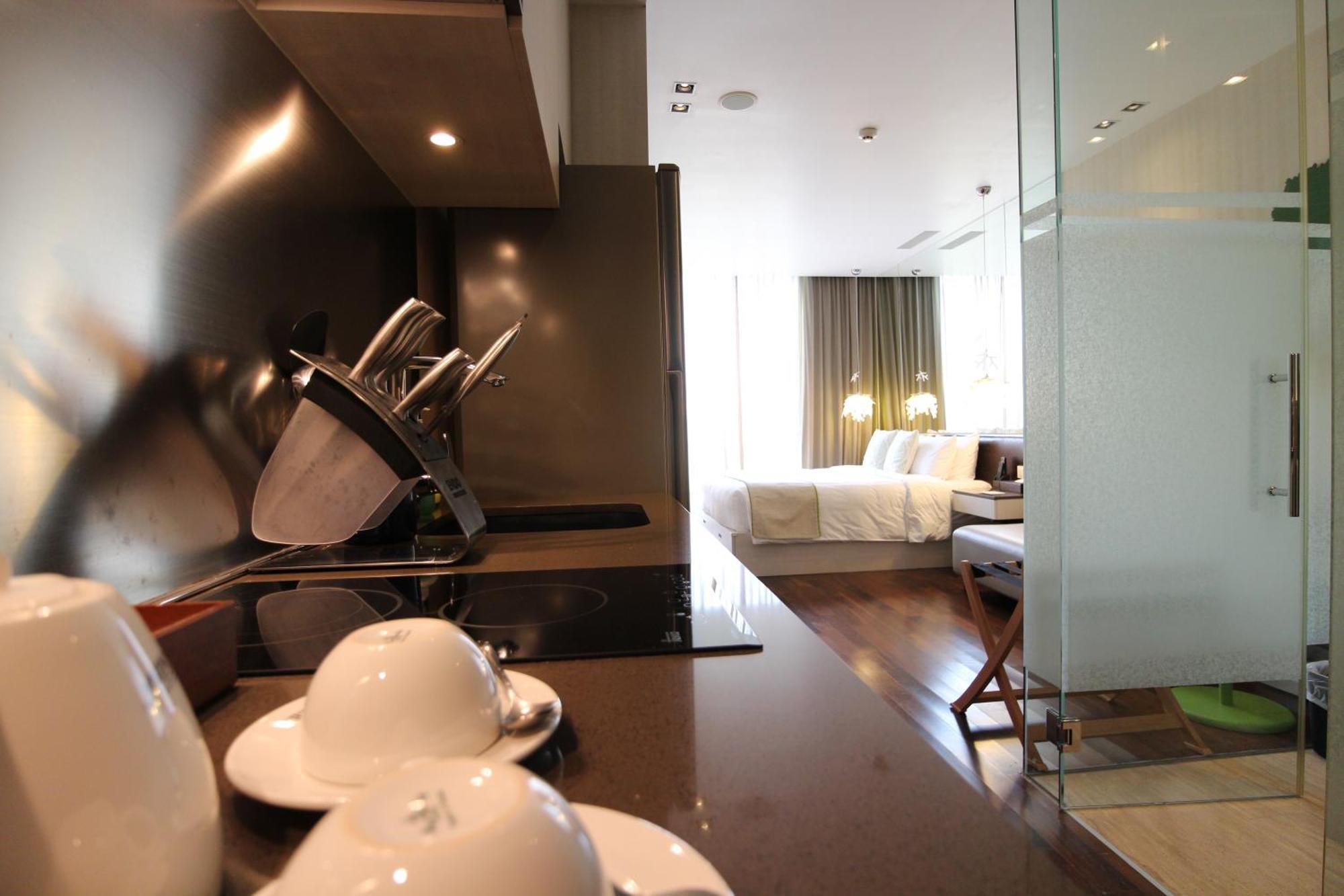 St Residences Novena Aparthotel 4*