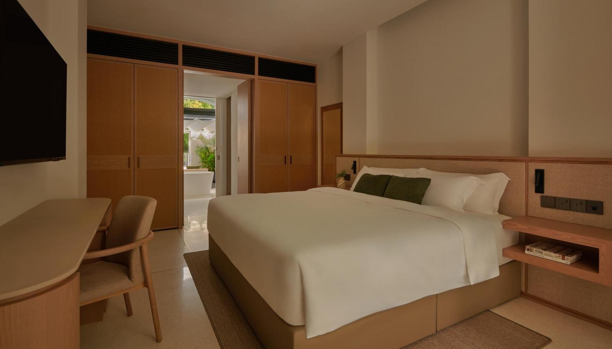 Amara Sanctuary Sentosa Resort 5*