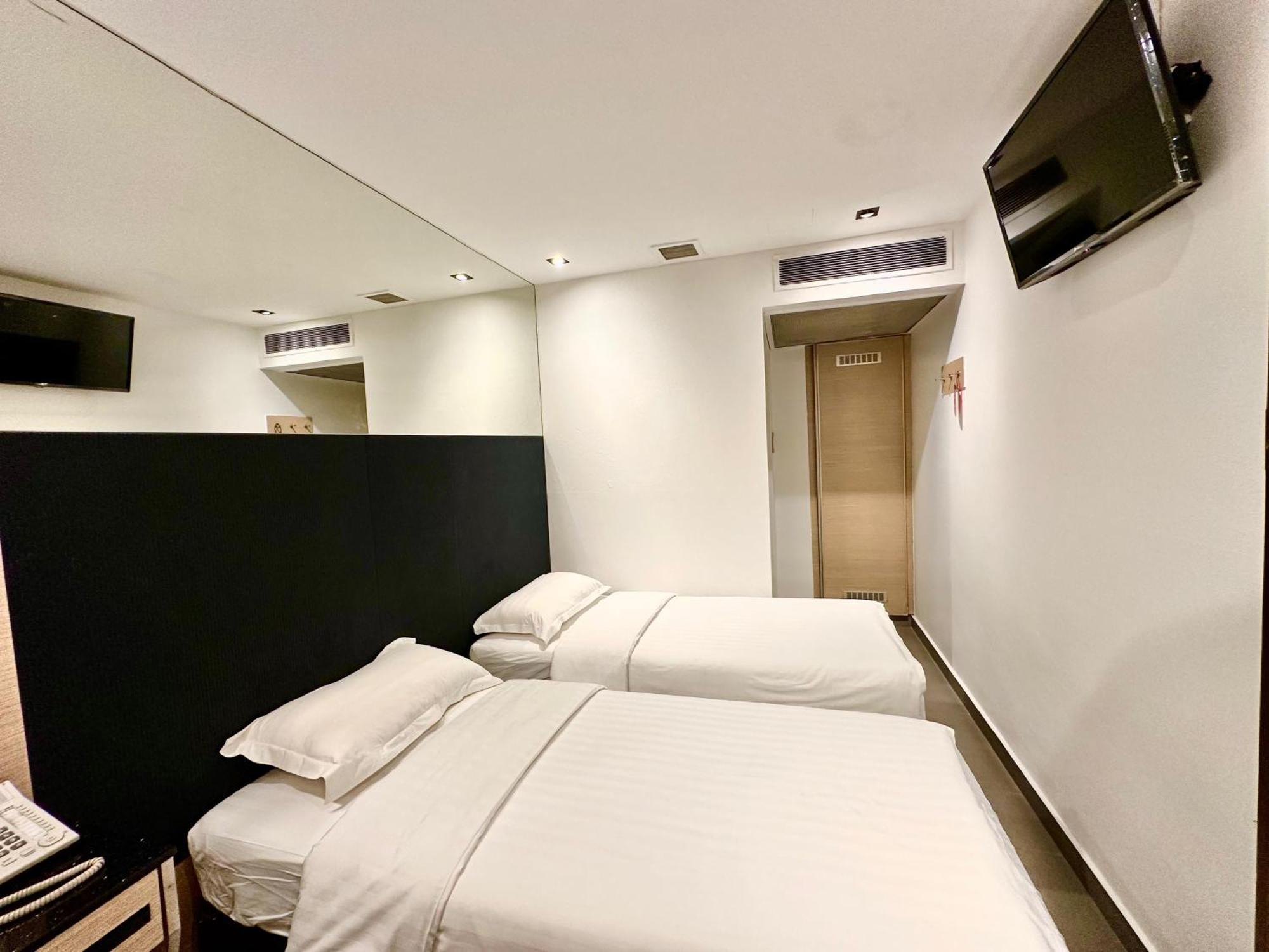Lion Peak Bugis Hotel 3*