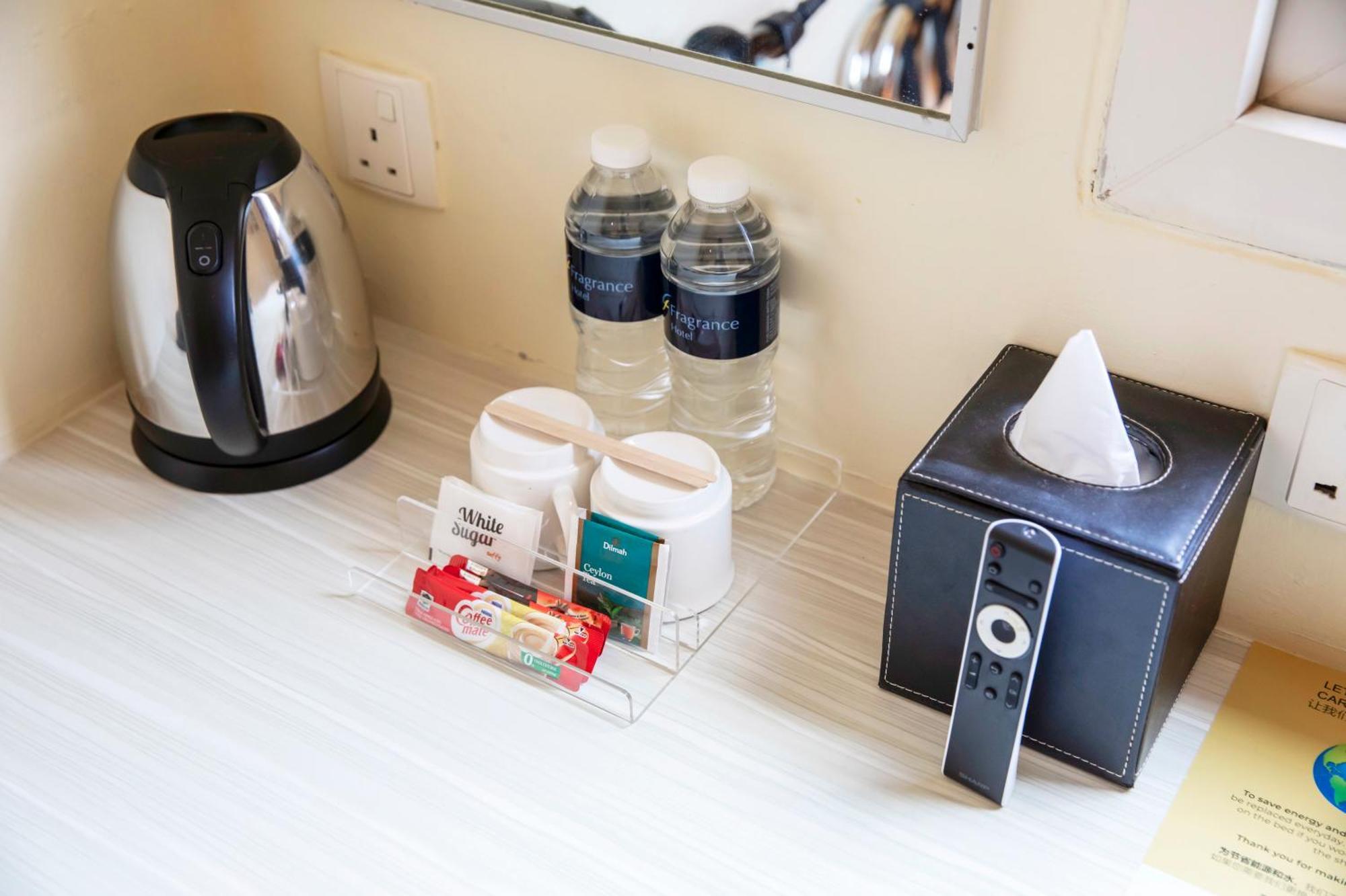 Fragrance - Rose Hotel Singapore