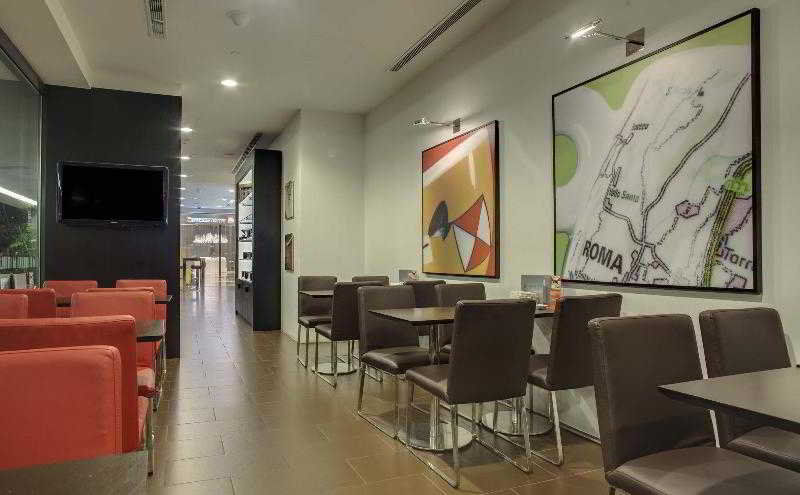 Hotel M