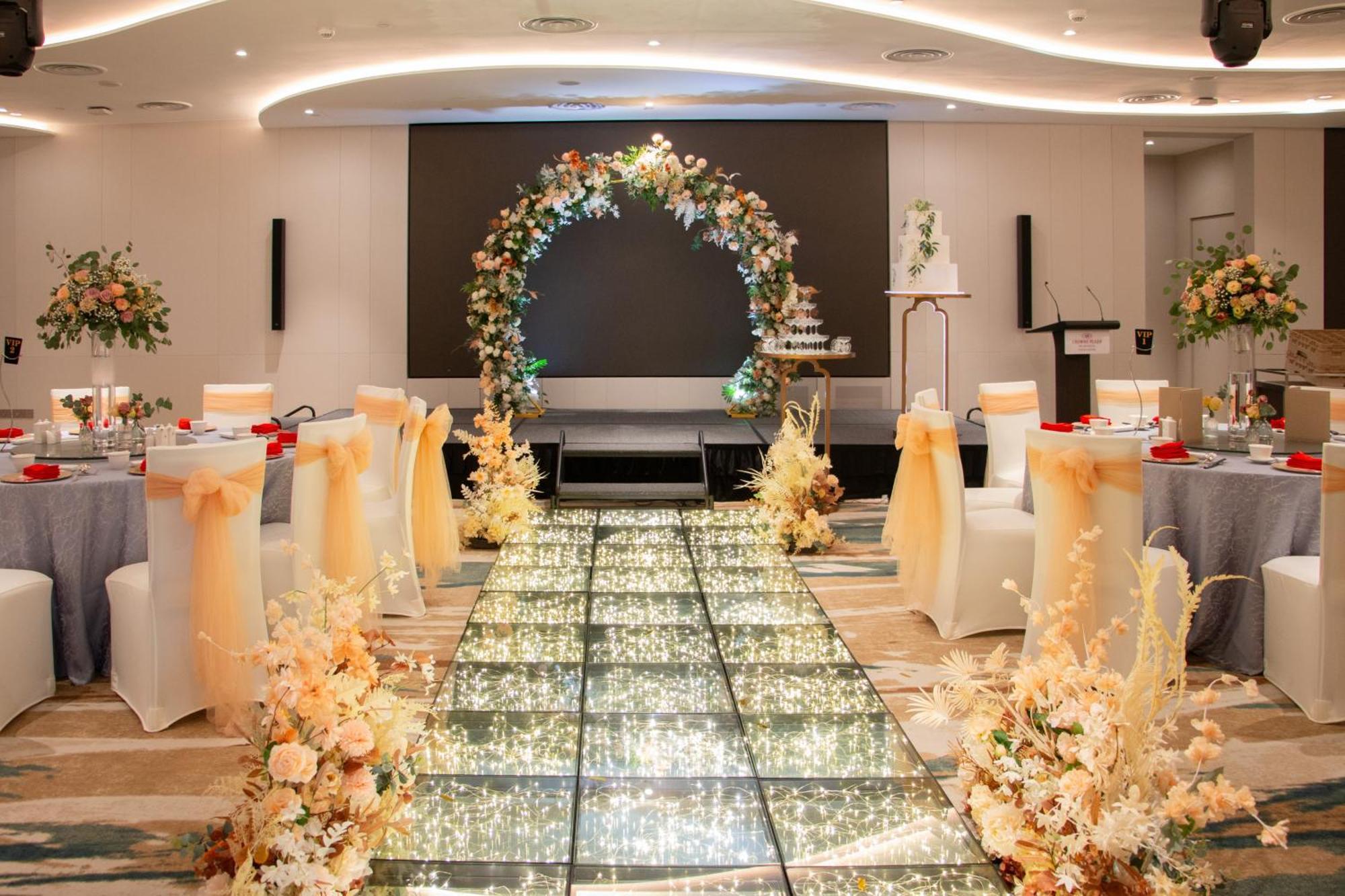 Hotel Crowne Plaza Changi Airport By Ihg Singapore