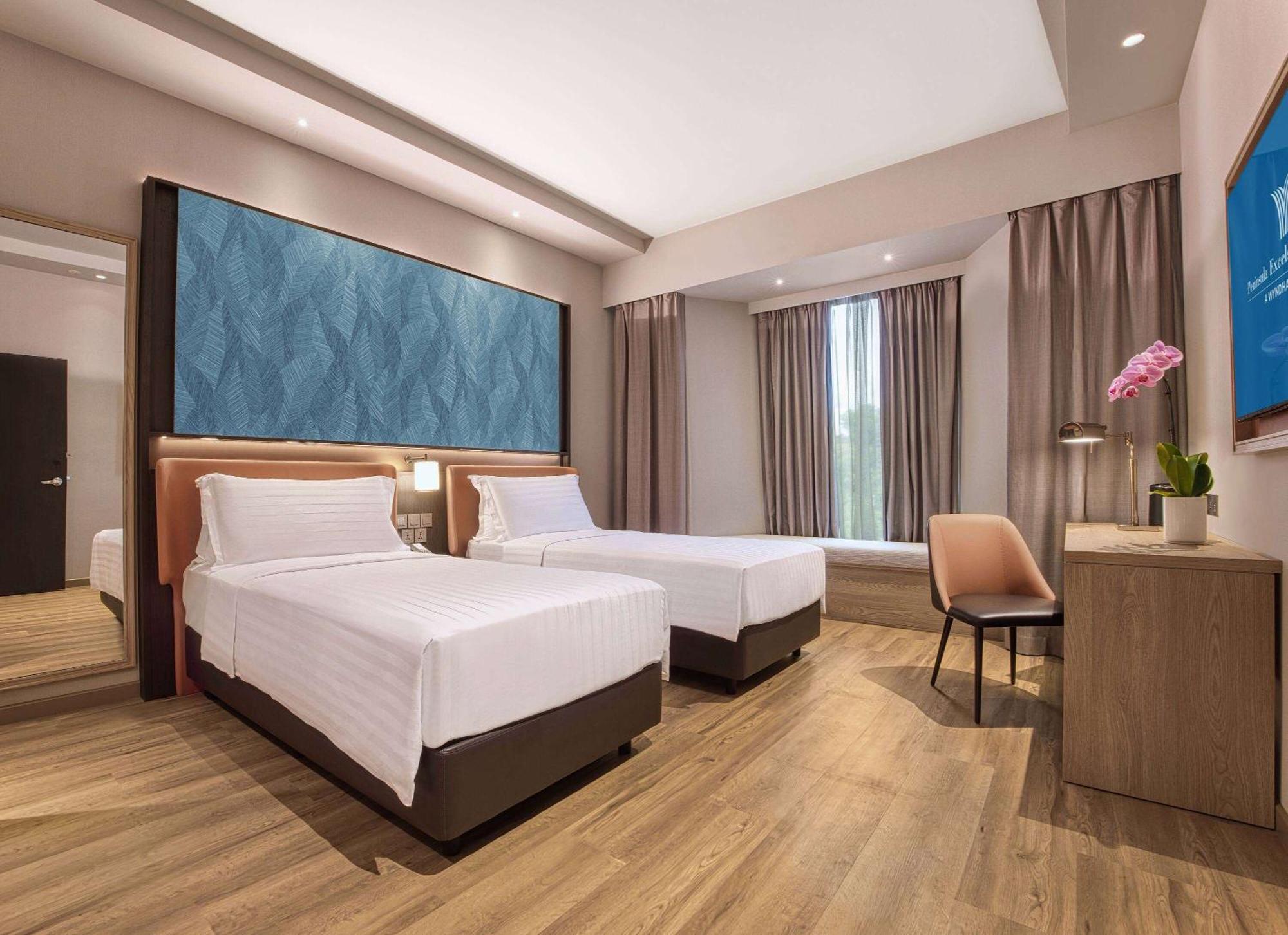 Hotel Wyndham 5*