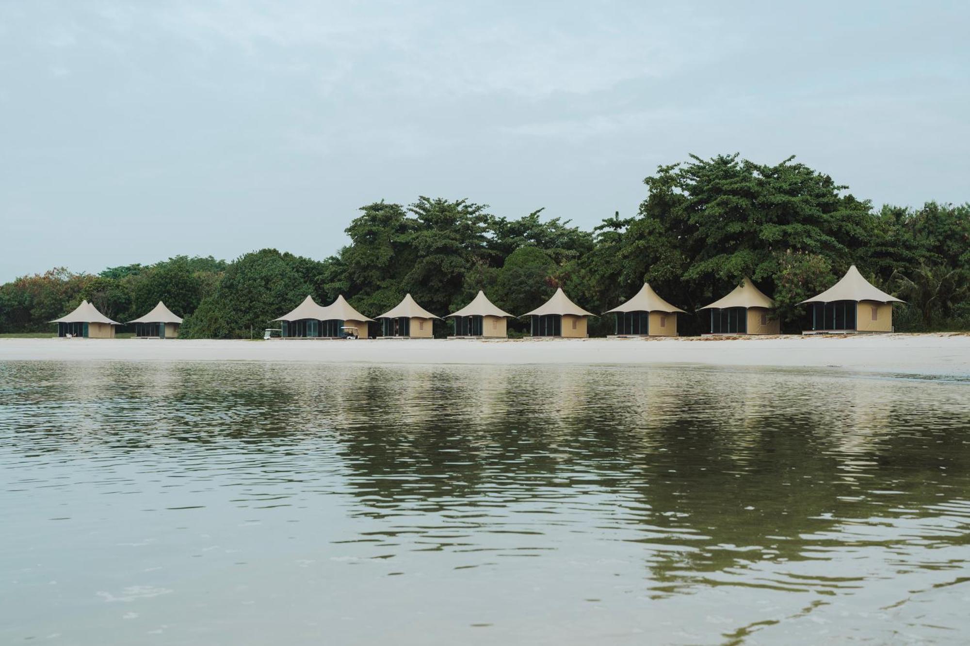 Luxury tent Into The Woods Life Singapore