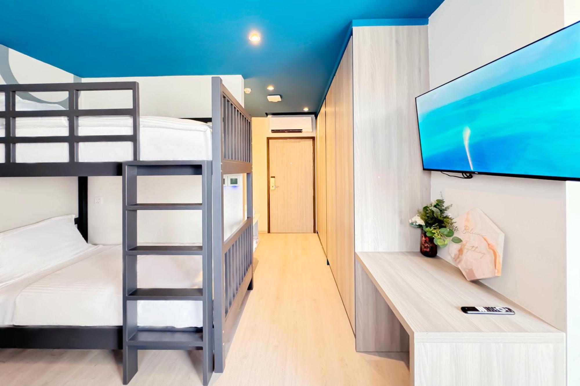 Coliwoo Pasir Panjang - Coliving Singapore