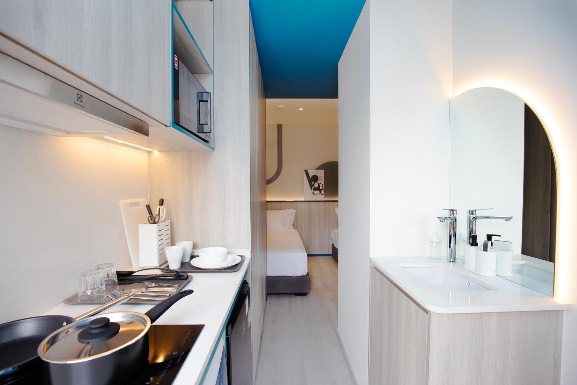 Coliwoo Pasir Panjang - Coliving Singapore