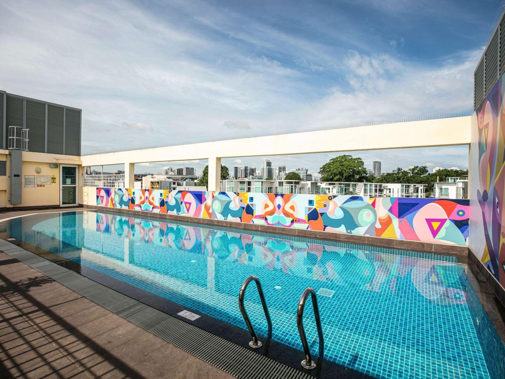 Ibis Budget Selegie Hotel 3*