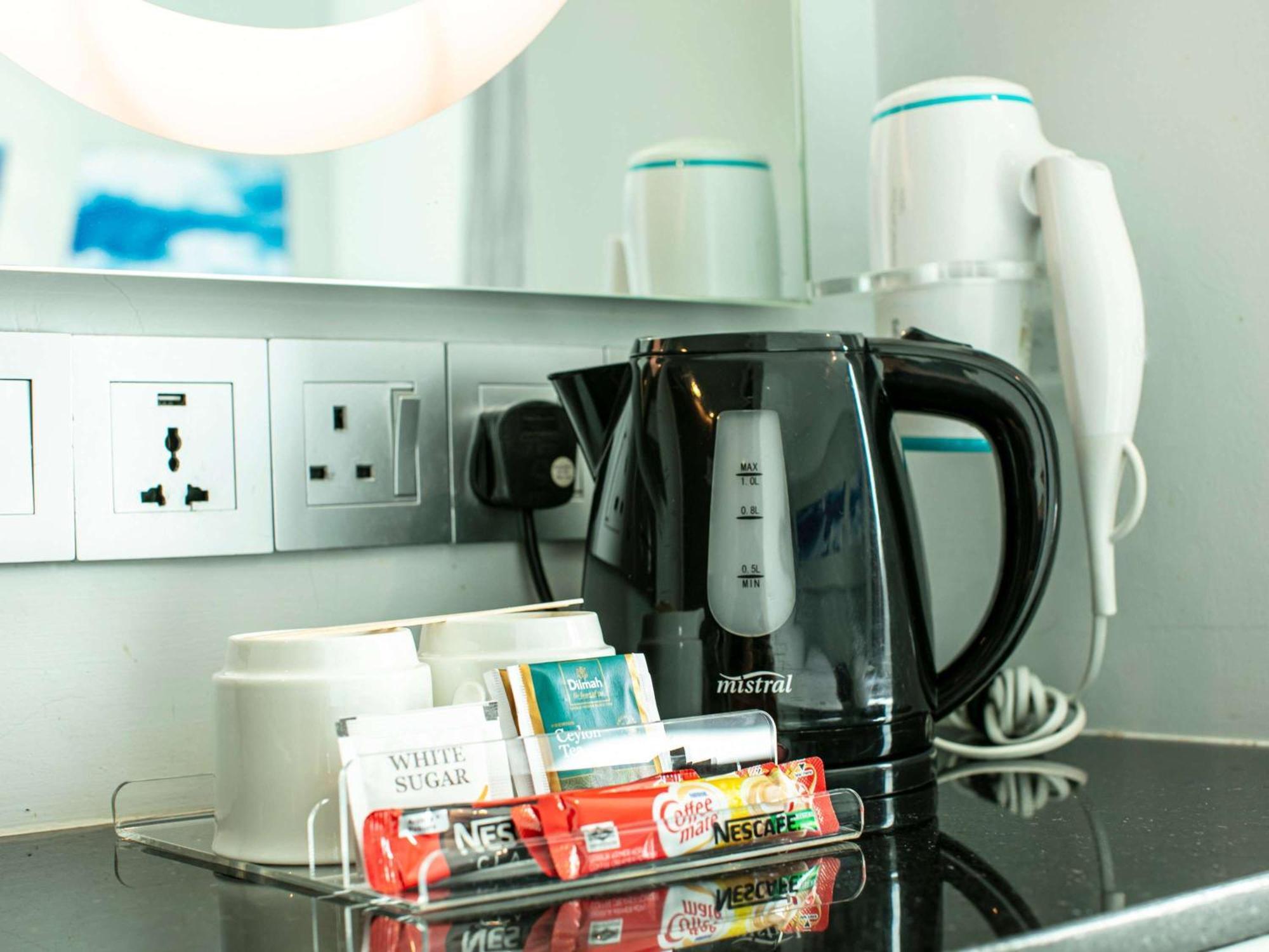 Ibis Budget Selegie Hotel 3*