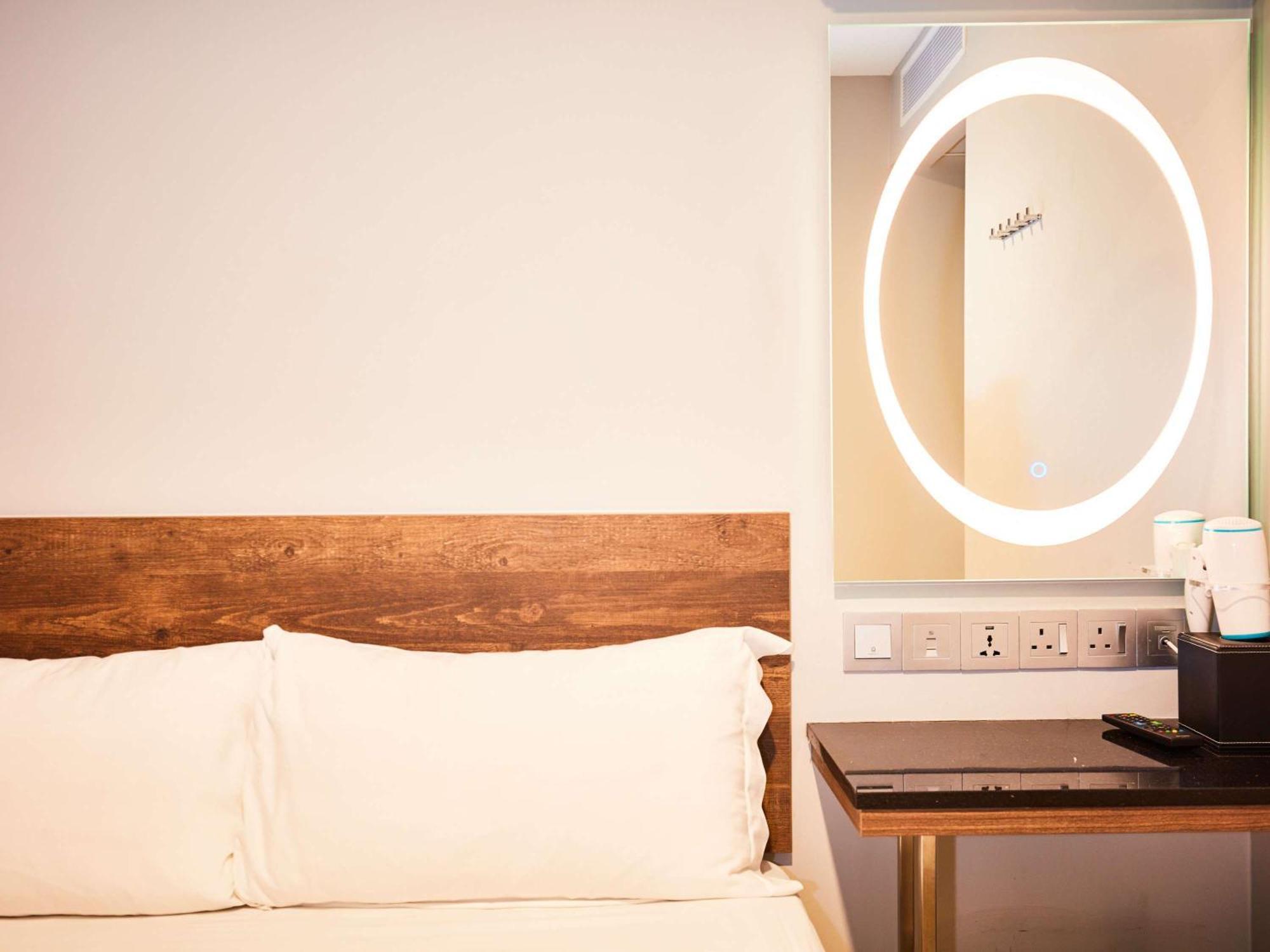 Ibis Budget Selegie Hotel 3*