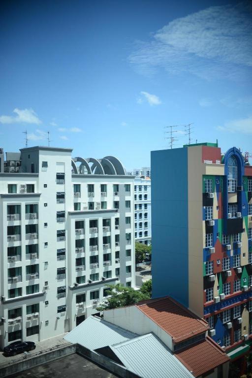 Jh * Singapore