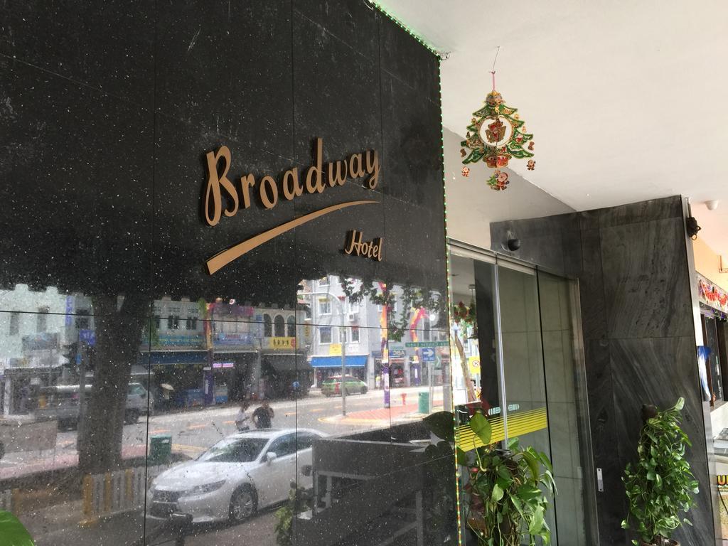 Hotel L At Broadway