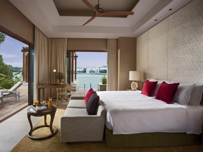 Resort World Sentosa - Equarius