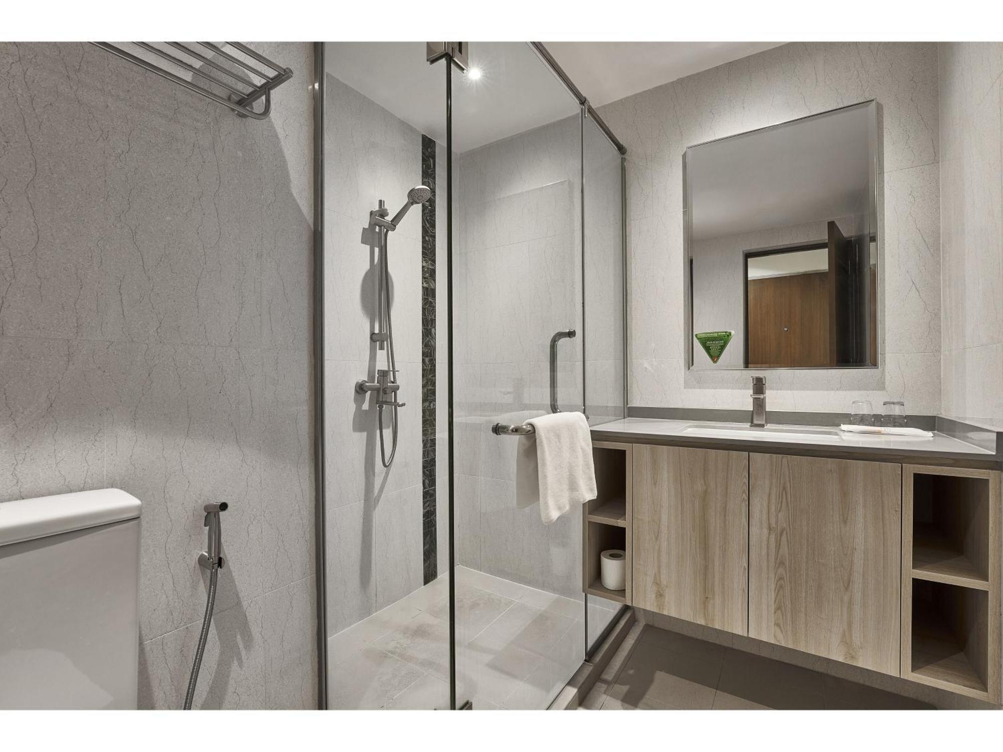 Metropolitan Ymca 4* Singapore