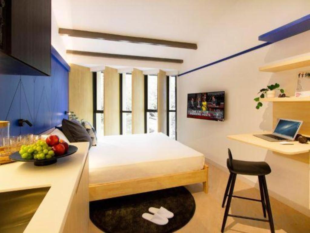 Coliwoo Keppel Serviced Singapore