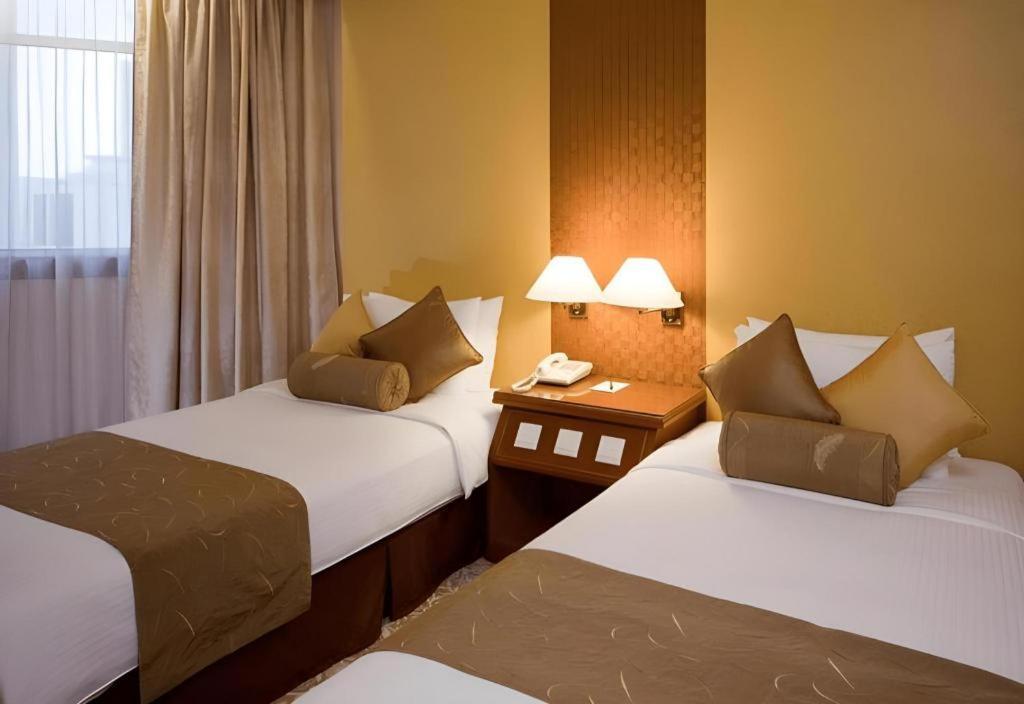 Miramar Hotel 4*