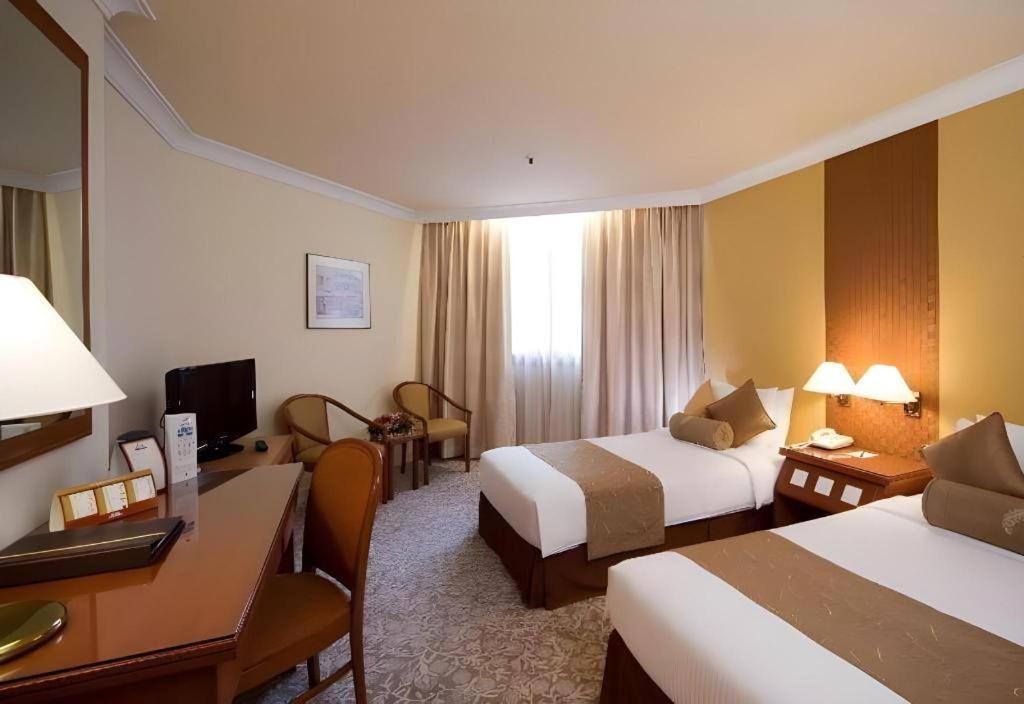 Miramar Hotel