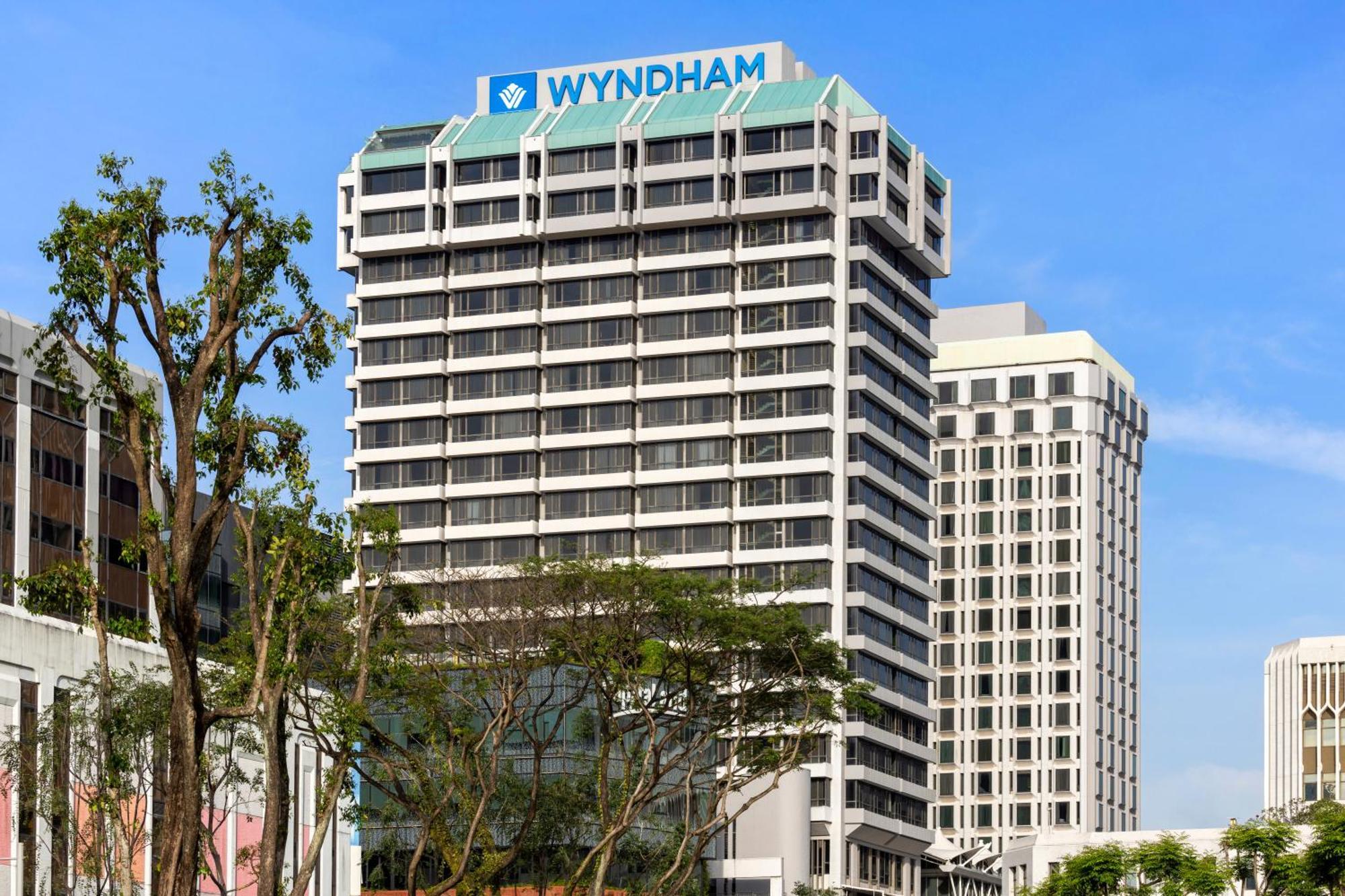 Wyndham 5*
