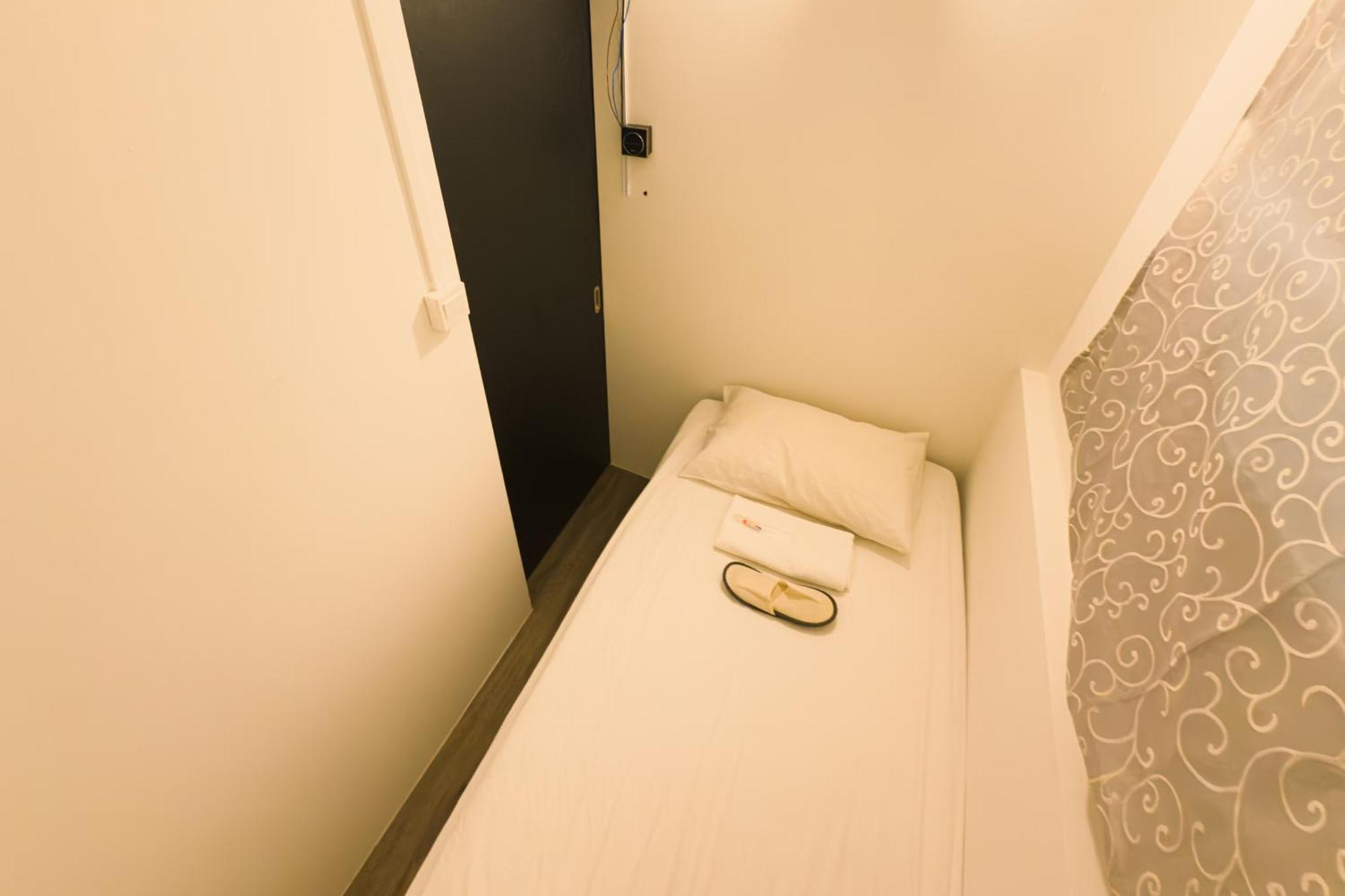 Blanc 2* Singapore