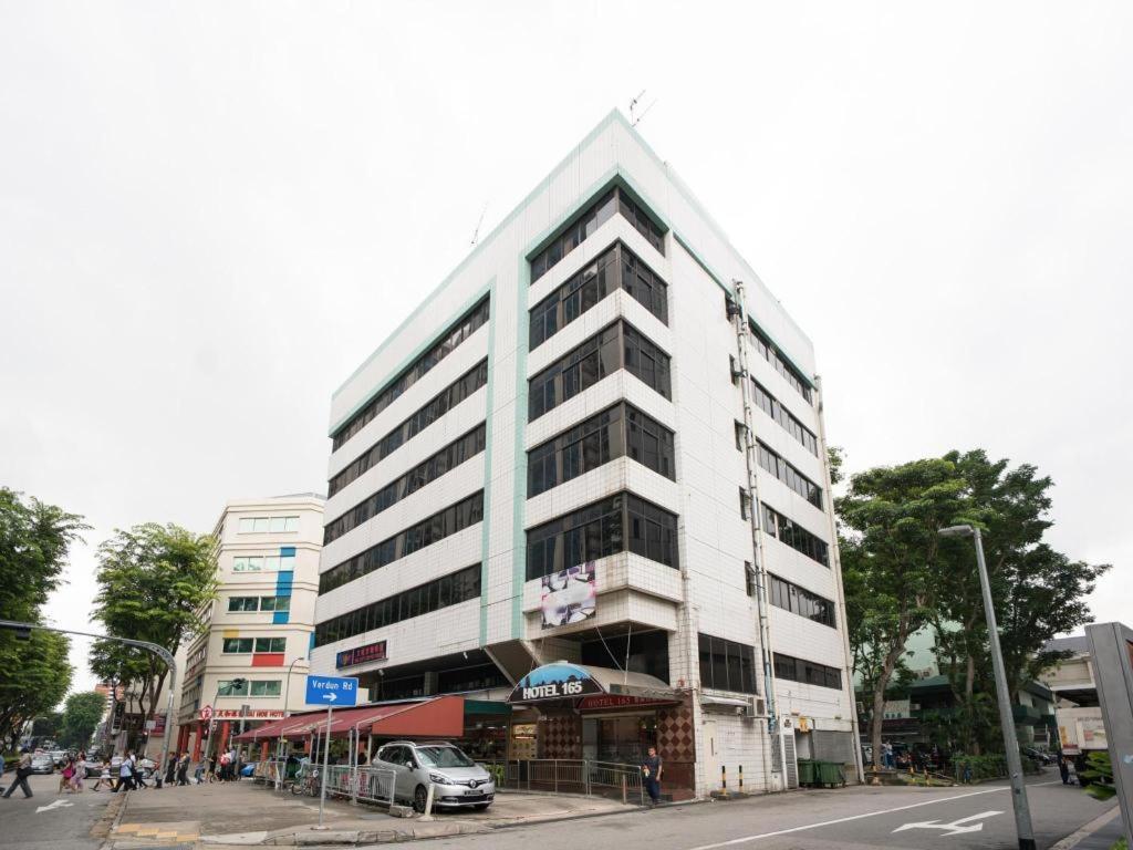 Hotel 165 Singapore