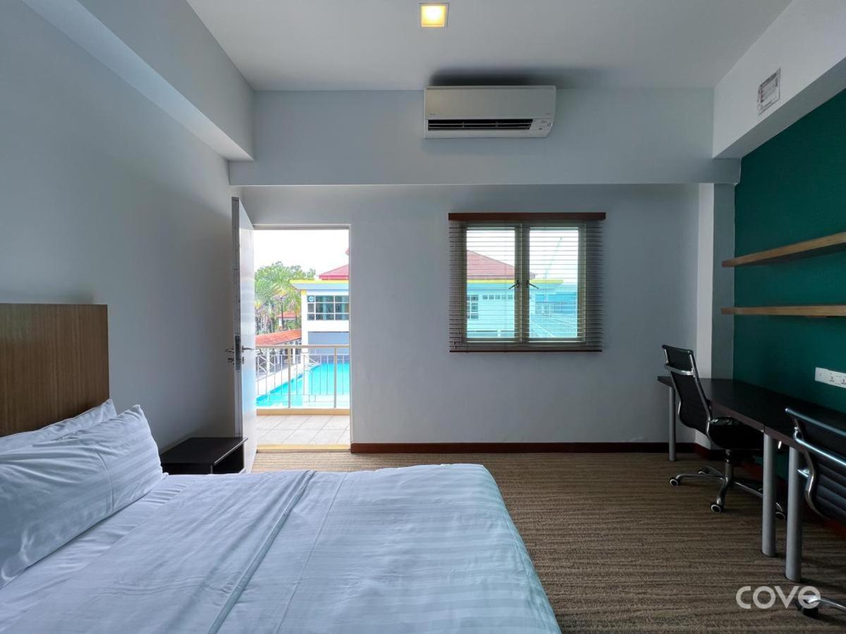 Cove D'arena Apartment
