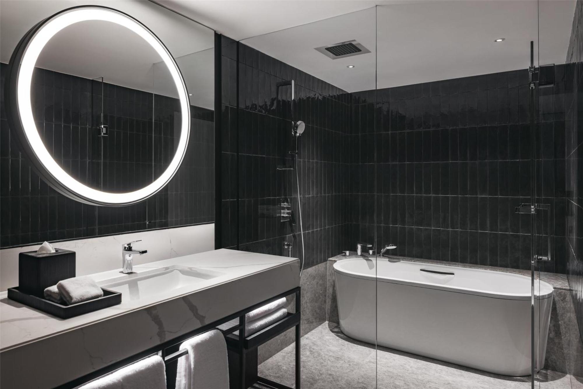 Hotel Hilton Orchard 5*