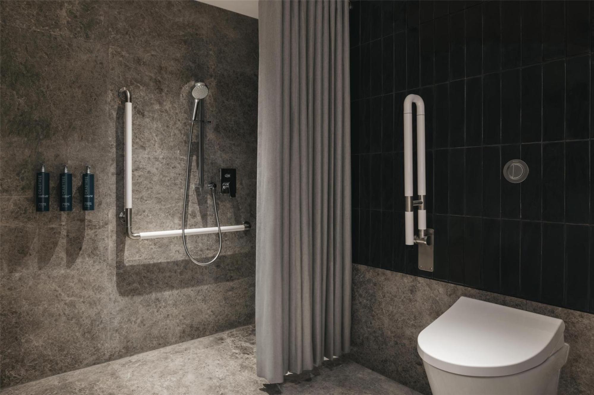 Hilton Orchard 5* Singapore