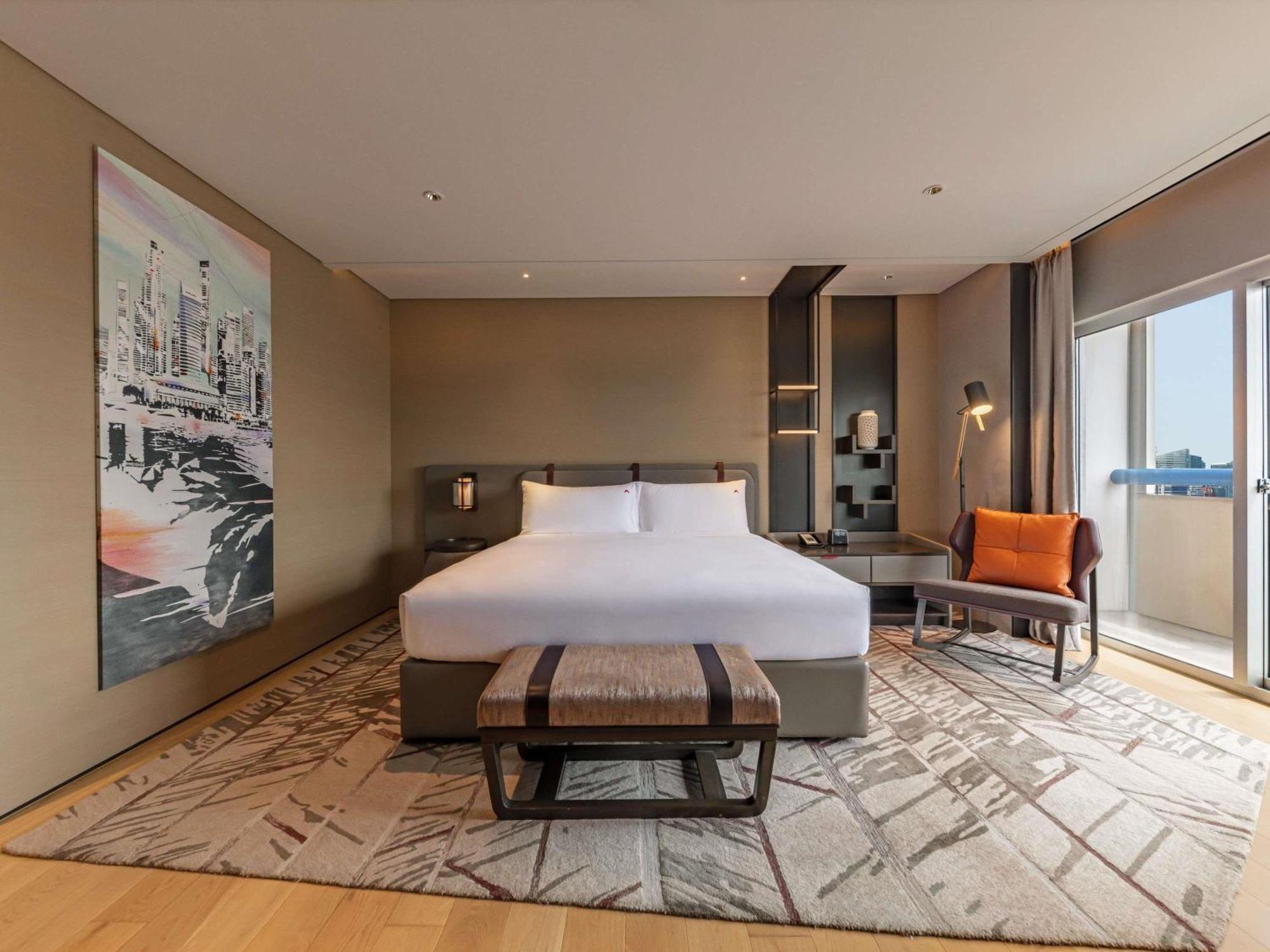 Swissotel The Stamford Hotel