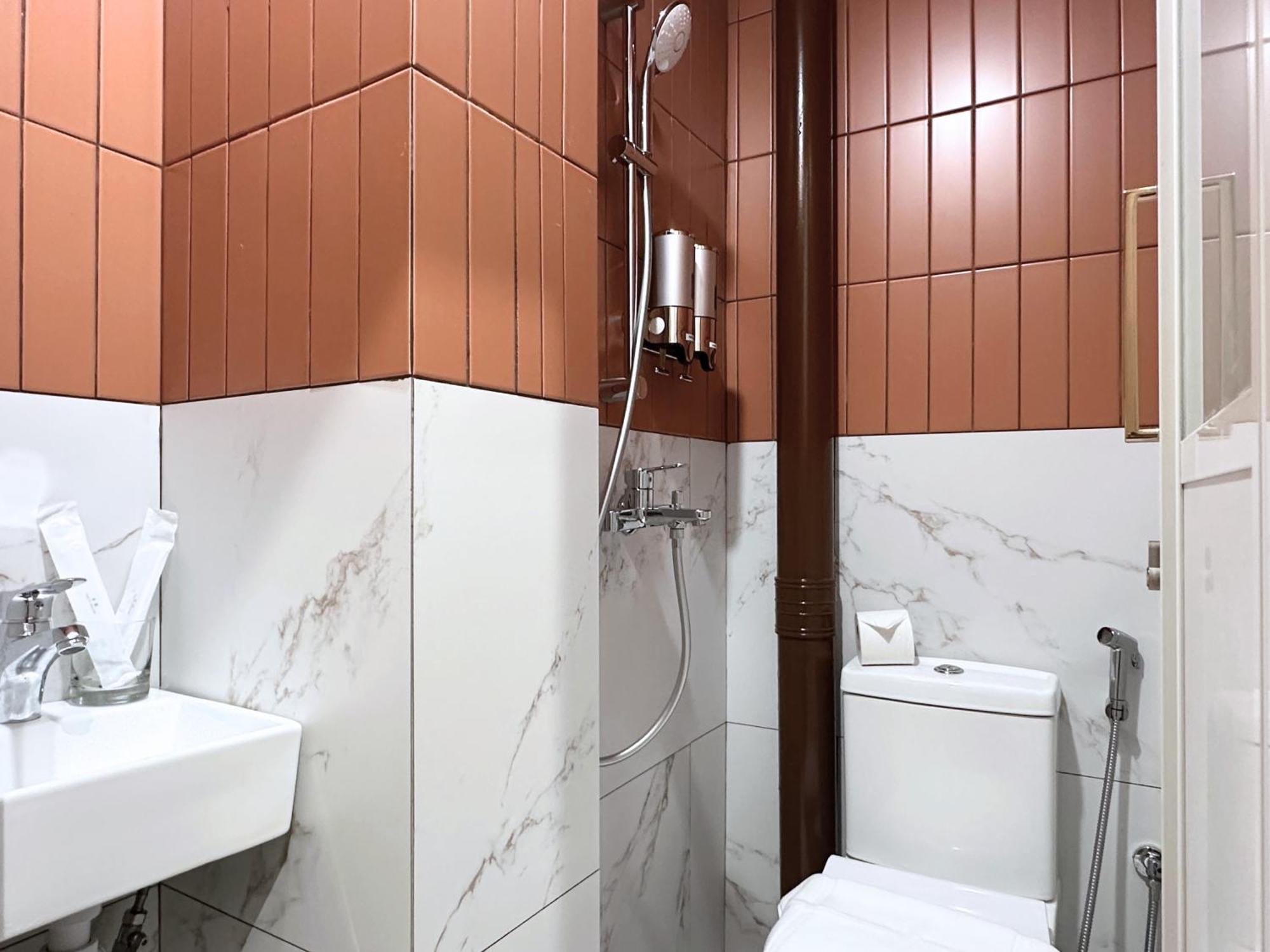 Nest 3* Singapore