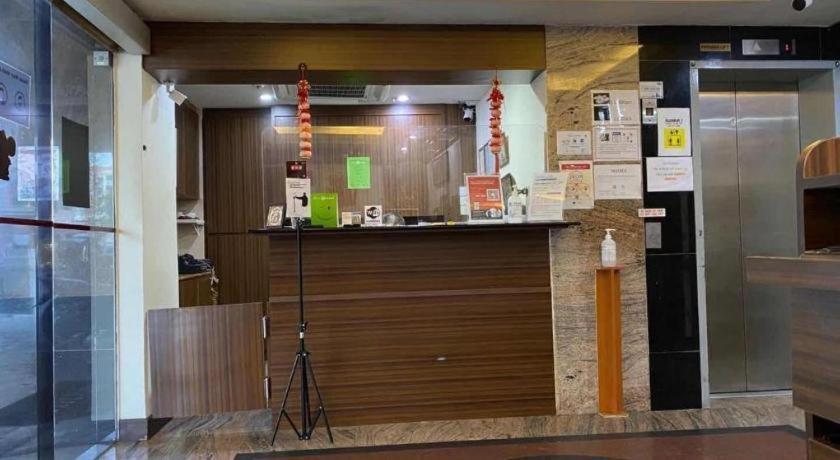 Hotel Darlene Singapore
