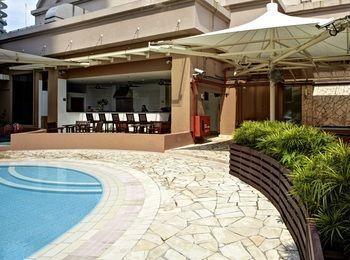 Aparthotel Great World Residences 4*