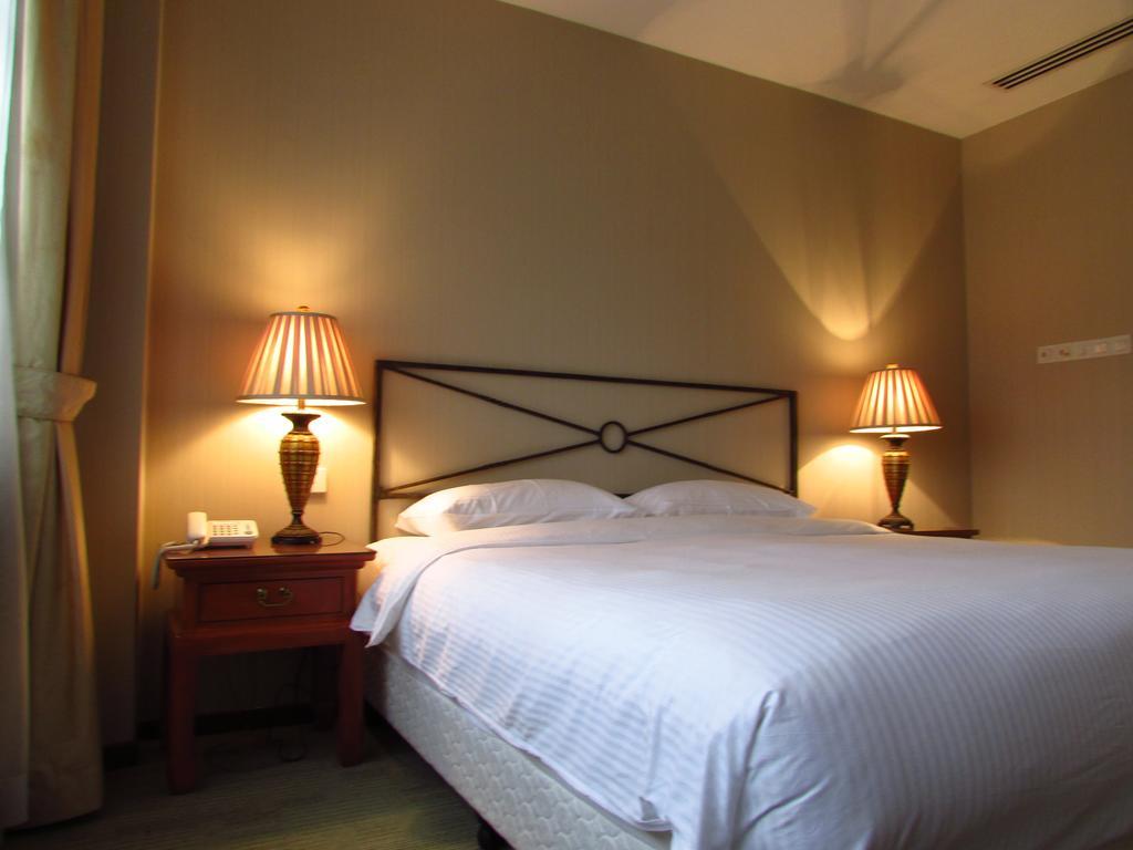 Alocassia Serviced Singapore