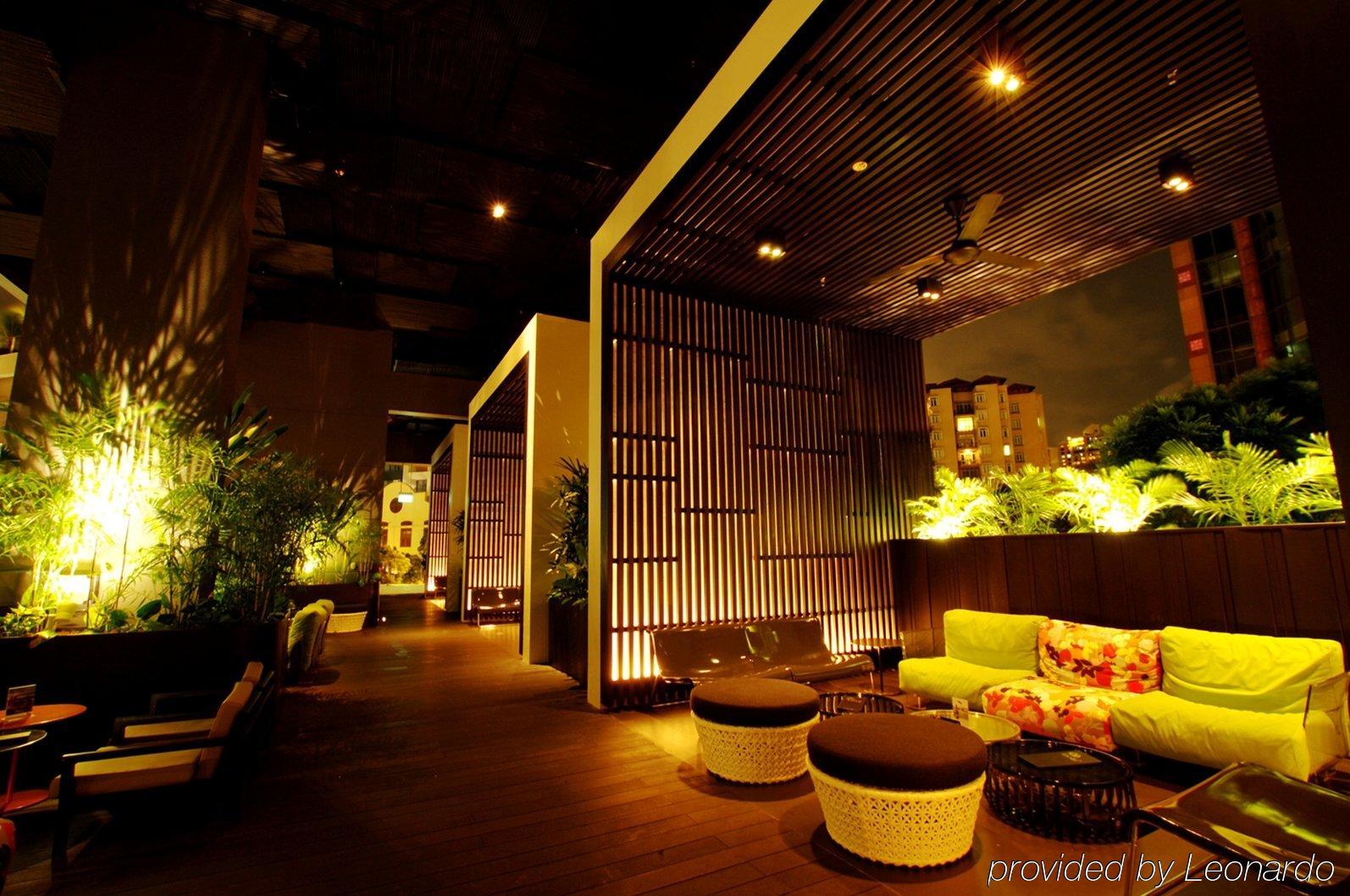 Hotel M