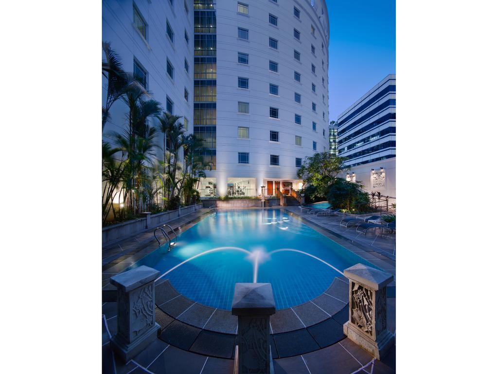 Hotel Rendezvous By Far East Hospitality 4*